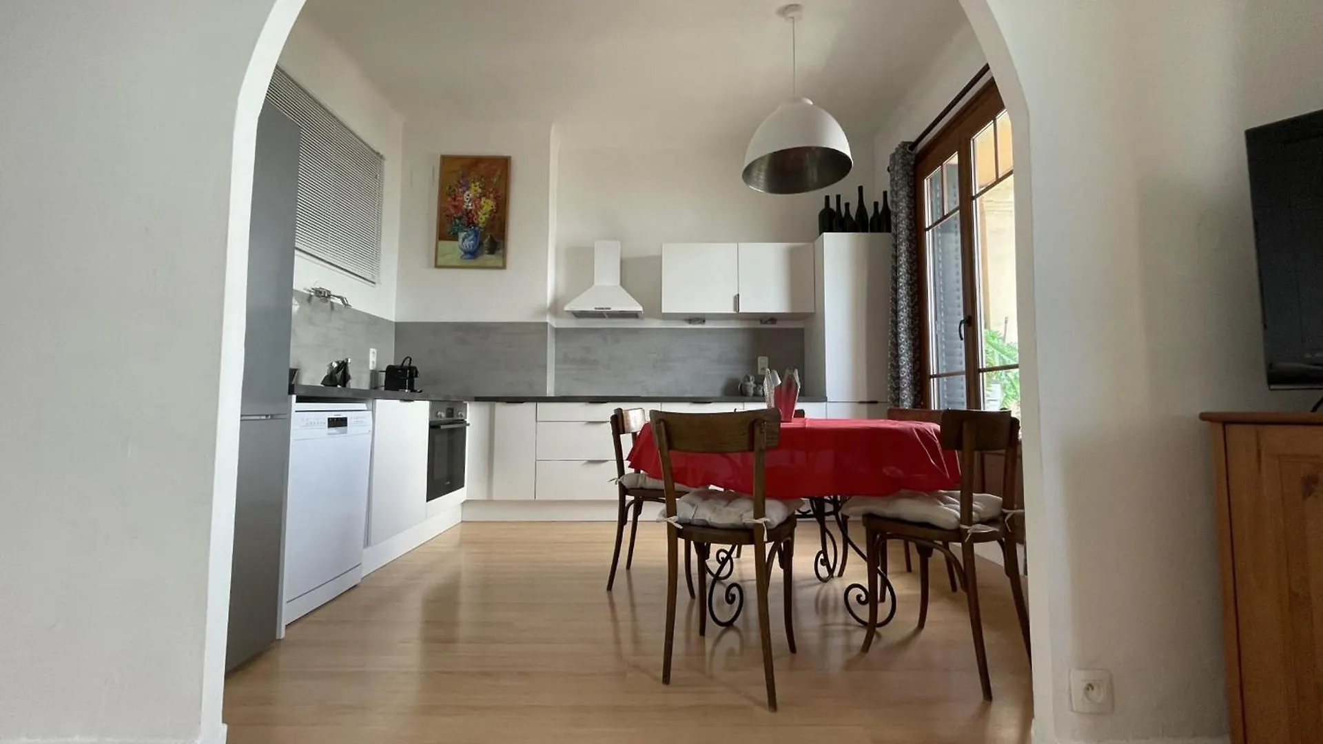 Appartement Moderne Pres Des Thermes Avec Balcon Et Animaux Admis - Fr-1-498-68 Évian-les-Bains 0*,  Francia